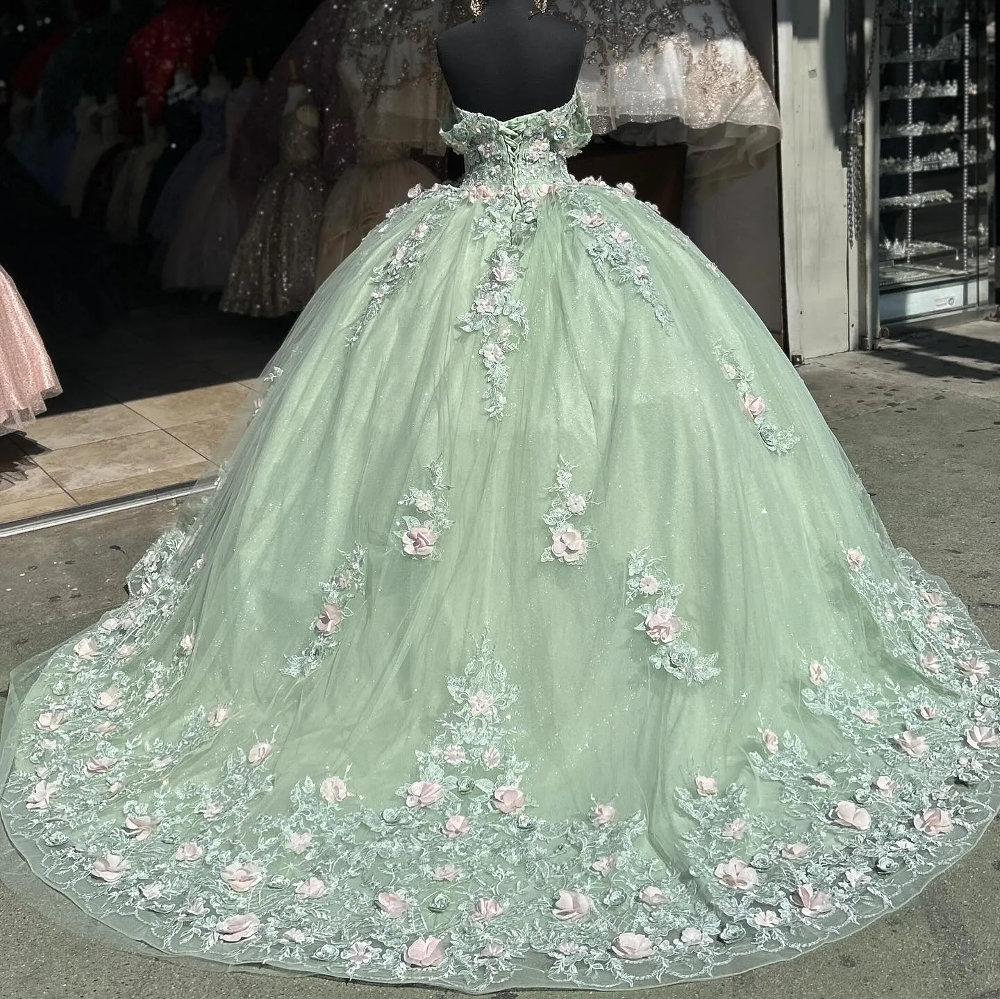 Ball Gown Off Shoulder Sleeveless 3D Flower Appliques Pleated Mint Green Tulle Quinceanera Dress Birthday Party Dress