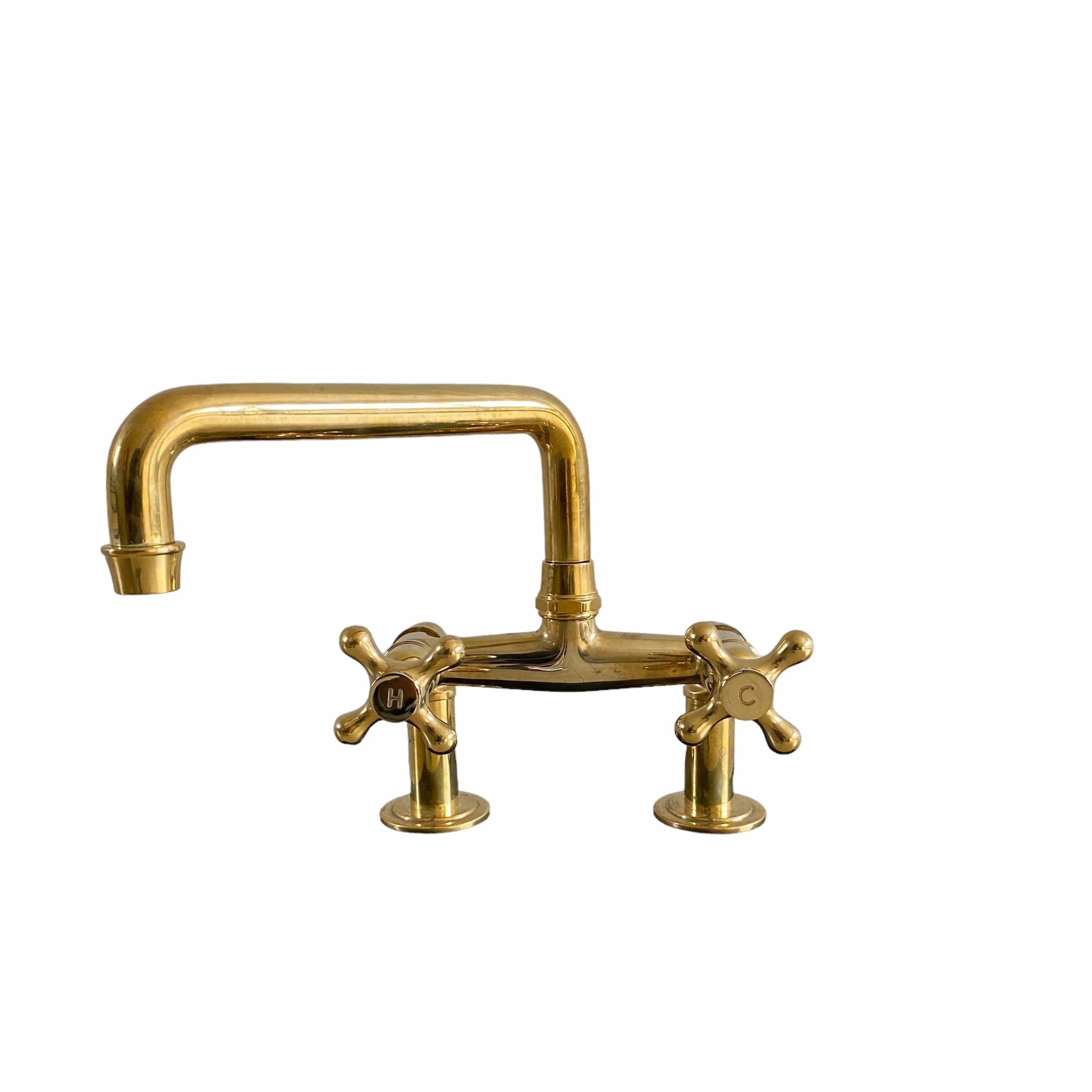 BT29 Traditional deck mounted vintage tap