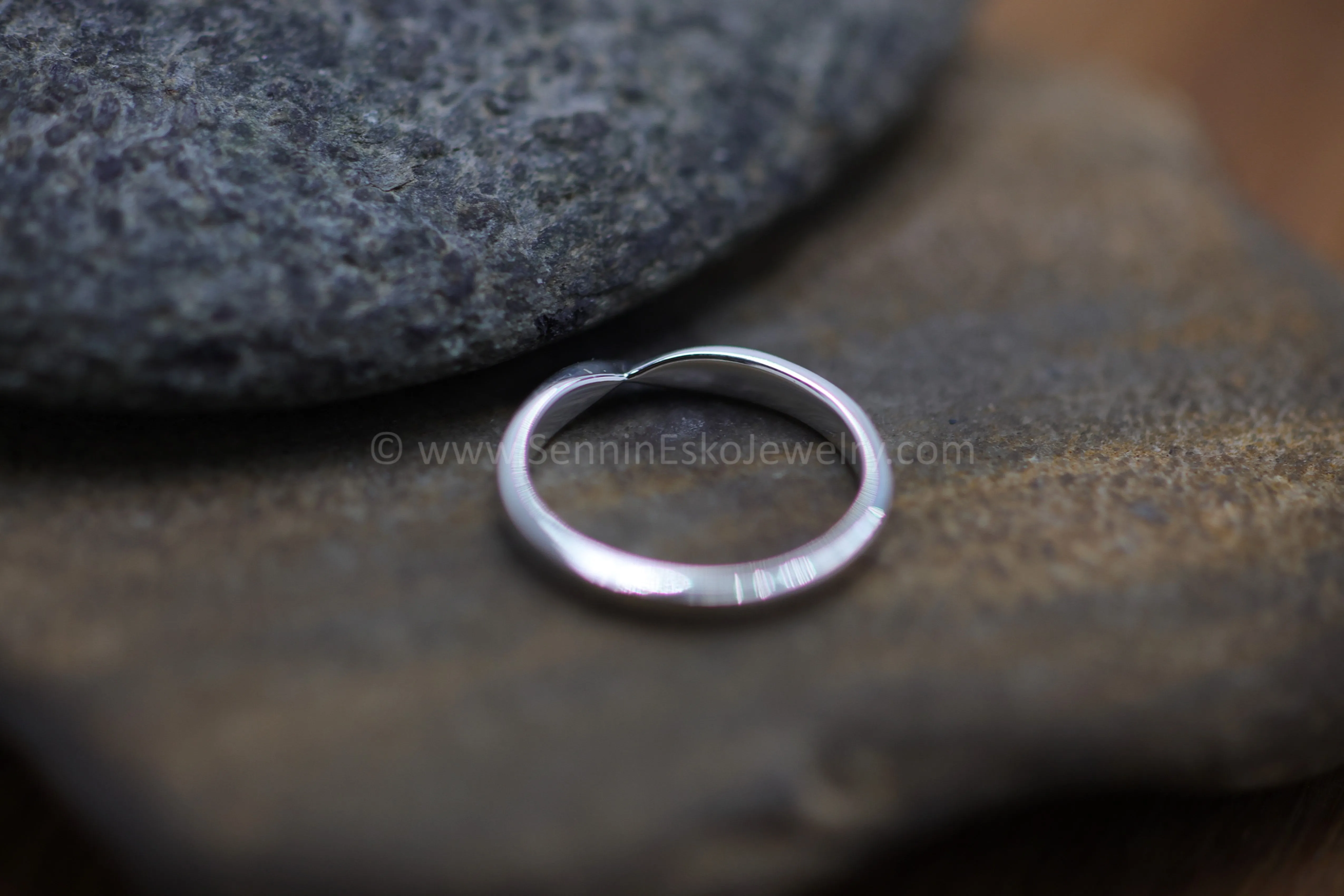 READY TO SHIP Mobius Stacking Ring, Size 7