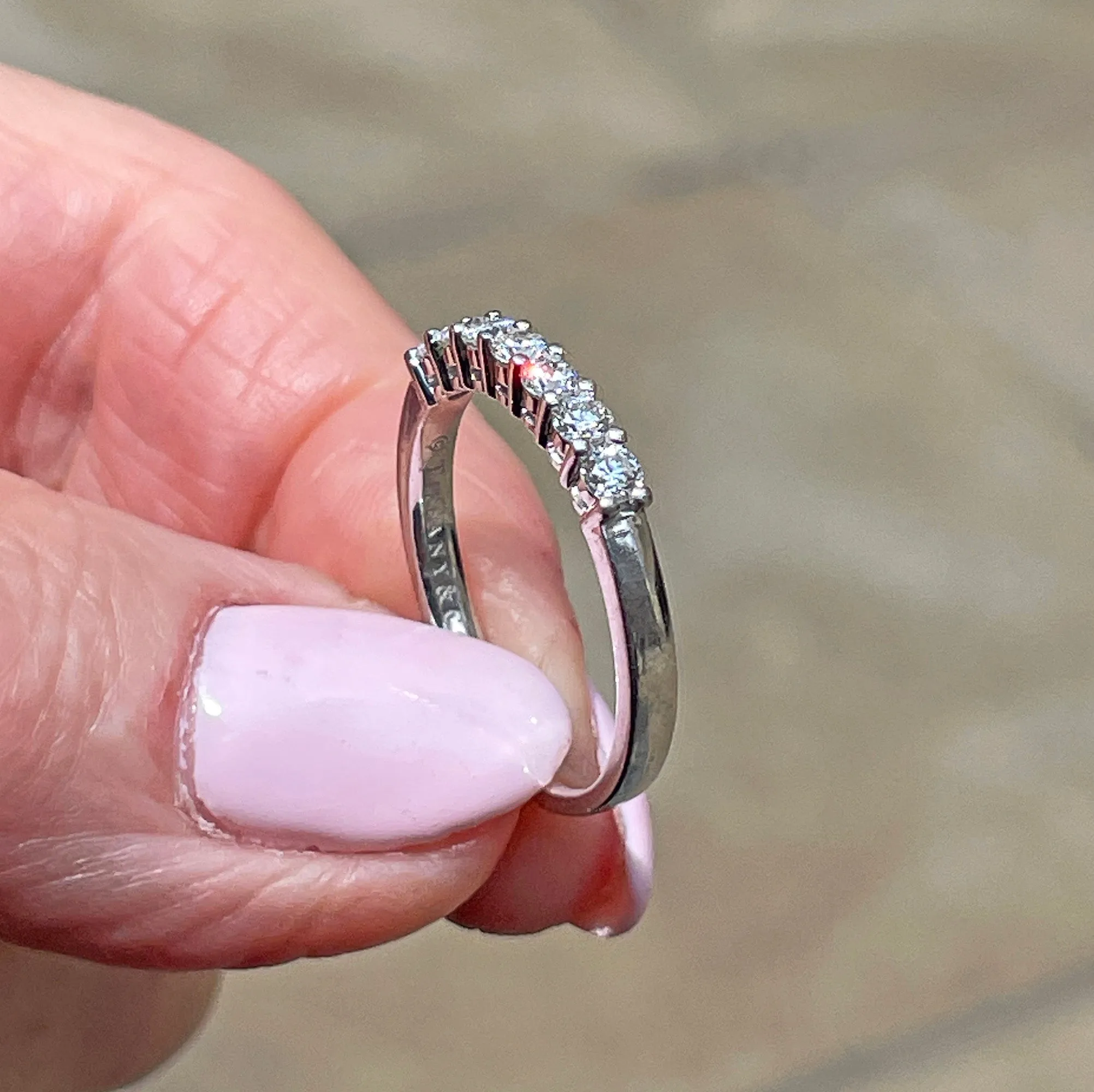 TIFFANY & Co Authentic Embrace with a Half Circle of 7 Diamonds Forever Platinum Ring Pt950